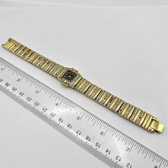 Stunning Gold Watch - Picture 4 of 5